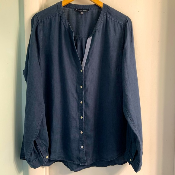 Saks Fifth Avenue Tops - Saks Fifth Avenue Navy Linen Tunic Printed Edging
